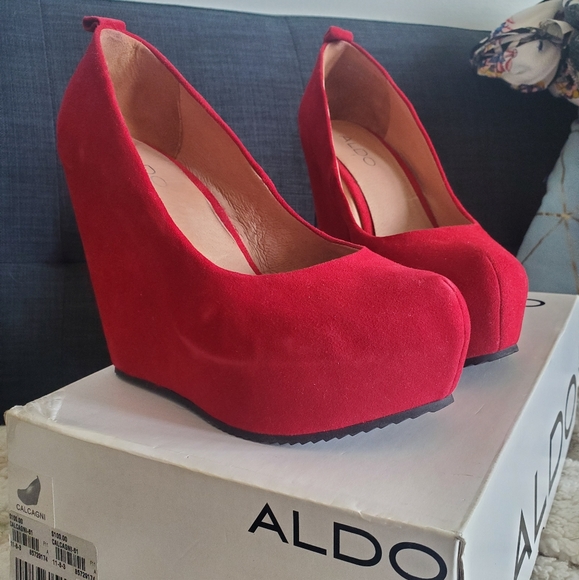 Aldo Wedges - Picture 1 of 4